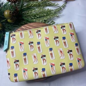 IPSY Summer Swimmers Cosmetic Bag – Yellow Zipper Pouch